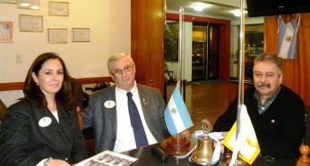 El Gobernador del Distrito O3 visitó el Club de Leones de Santa Teresita 